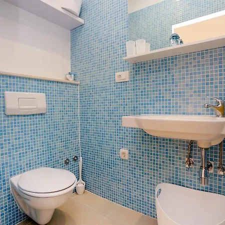 Gasthuis Street Apartments&room Zadar